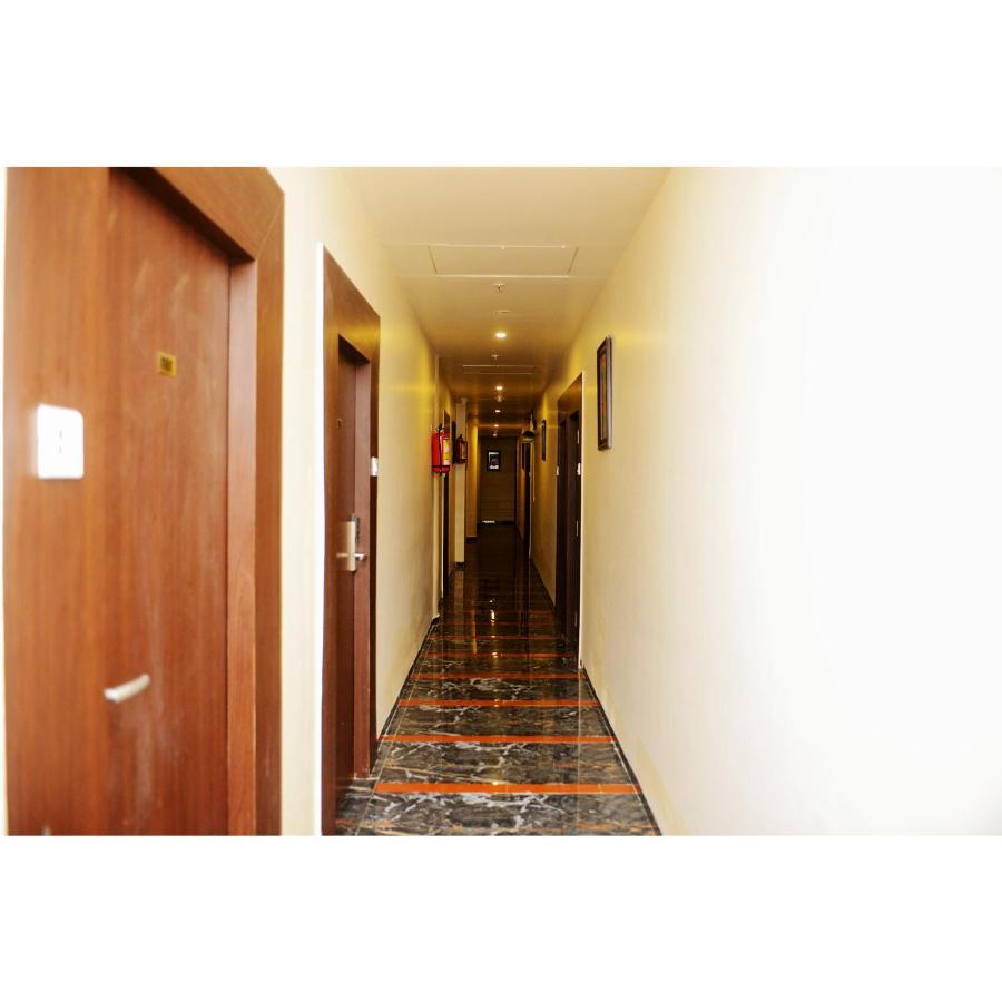 Hotel Elite Continental- Near Mumbai International Airport Andheri East Εξωτερικό φωτογραφία
