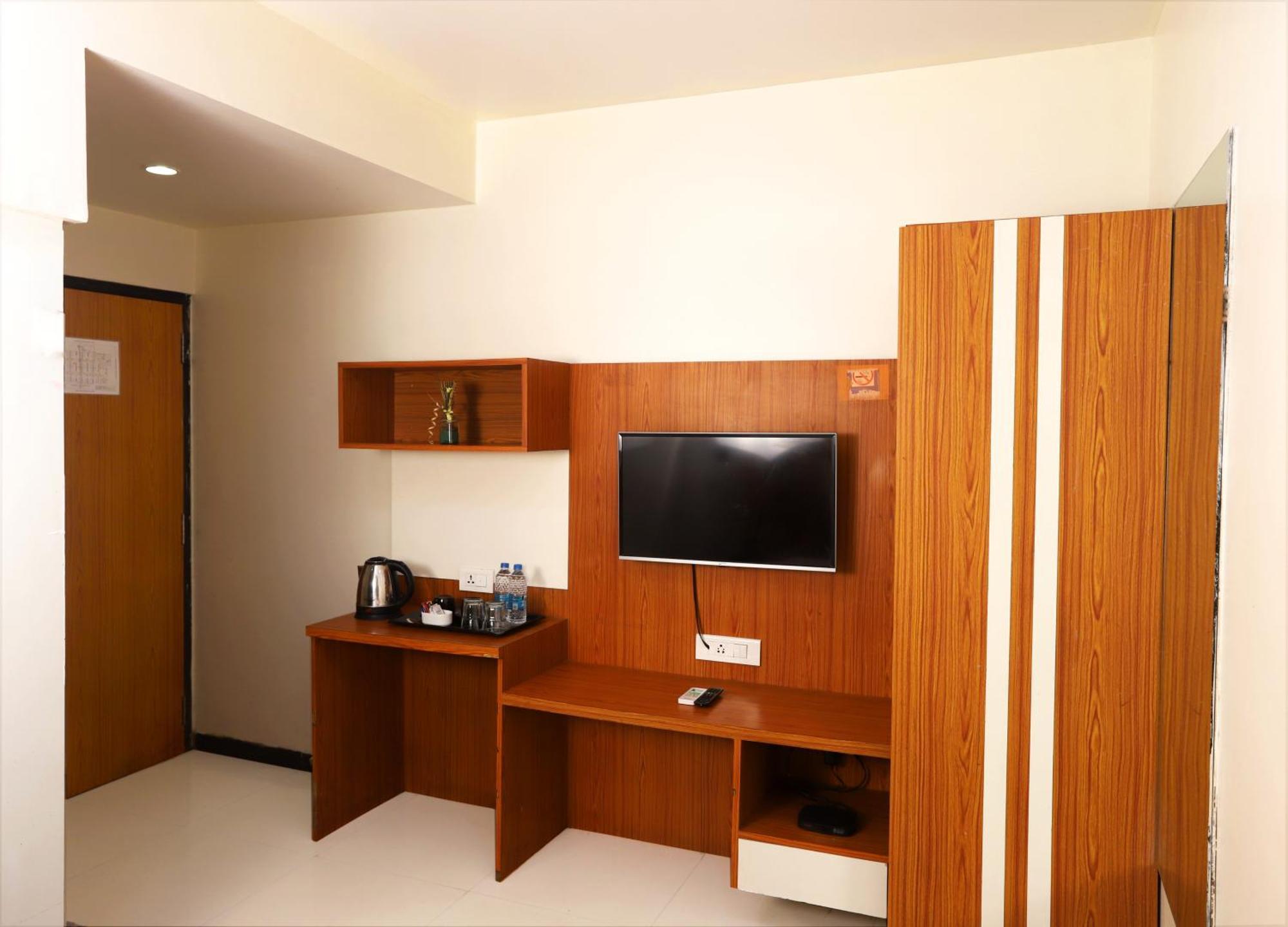 Hotel Elite Continental- Near Mumbai International Airport Andheri East Εξωτερικό φωτογραφία